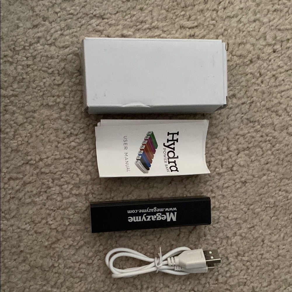 Hydra Power Bank with USB Cable